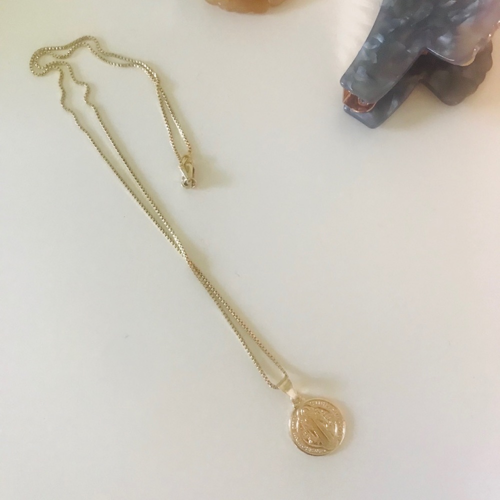 Gold filled saint necklace✨ never worn, brand new